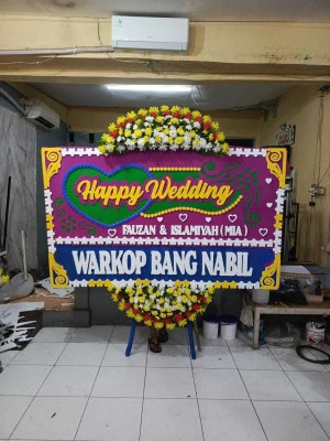 Papan Bunga di Pesing
